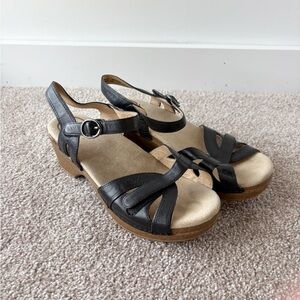Dansko Season Black Leather Clog Sandals Retro Women's 37 Comfort Wedge Platform